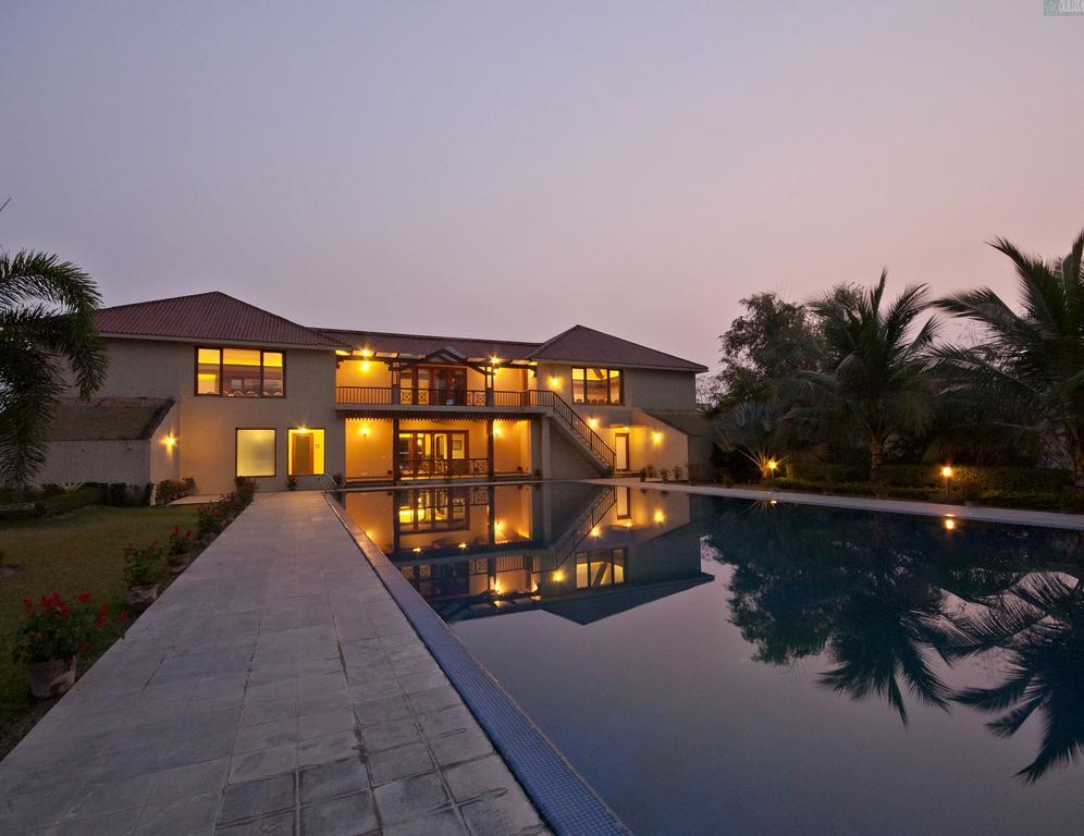 Vedic Village Spa Resort Kolkata Calcutá Exterior foto