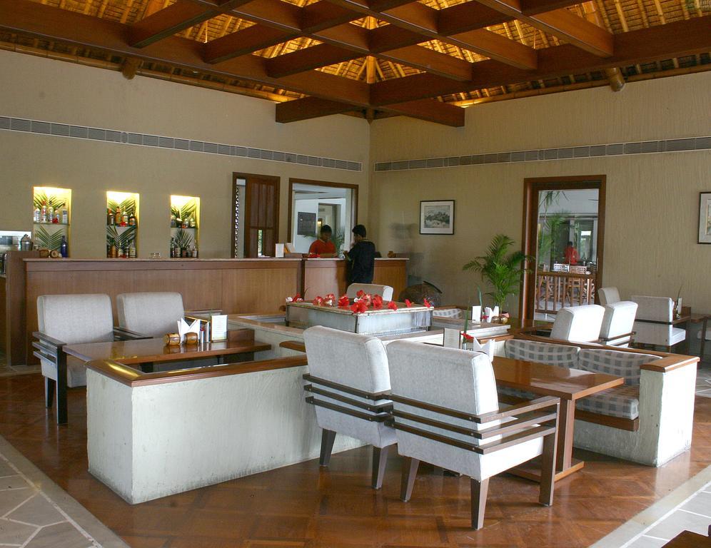 Vedic Village Spa Resort Kolkata Calcutá Exterior foto